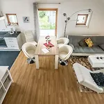 Apartmenthaus Am Erlbach Buch am Erlbach