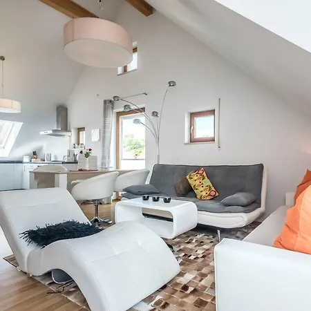 Apartmán Apartmenthaus Am Erlbach Buch am Erlbach
