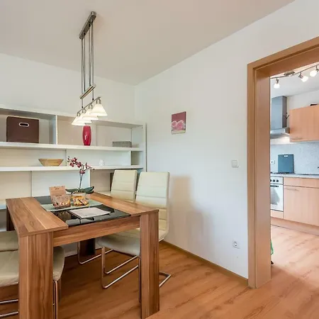 Apartment Apartmenthaus Am Erlbach Buch am Erlbach