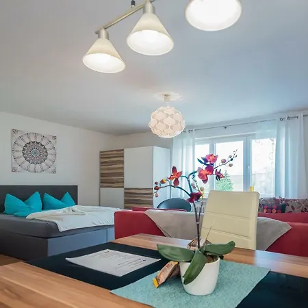 Apartmenthaus Am Erlbach * Buch am Erlbach