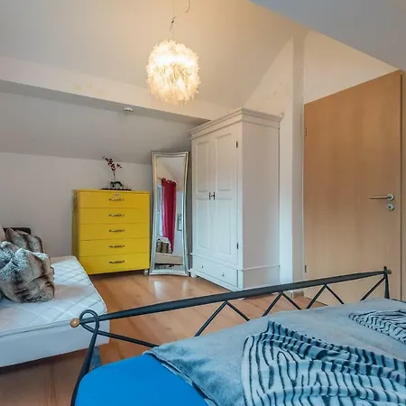 Apartmenthaus Am Erlbach Apartment Buch am Erlbach