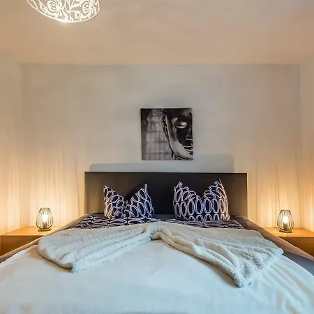 Apartmenthaus Am Erlbach Apartment Buch am Erlbach