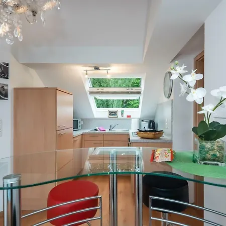 Apartmenthaus Am Erlbach * Buch am Erlbach